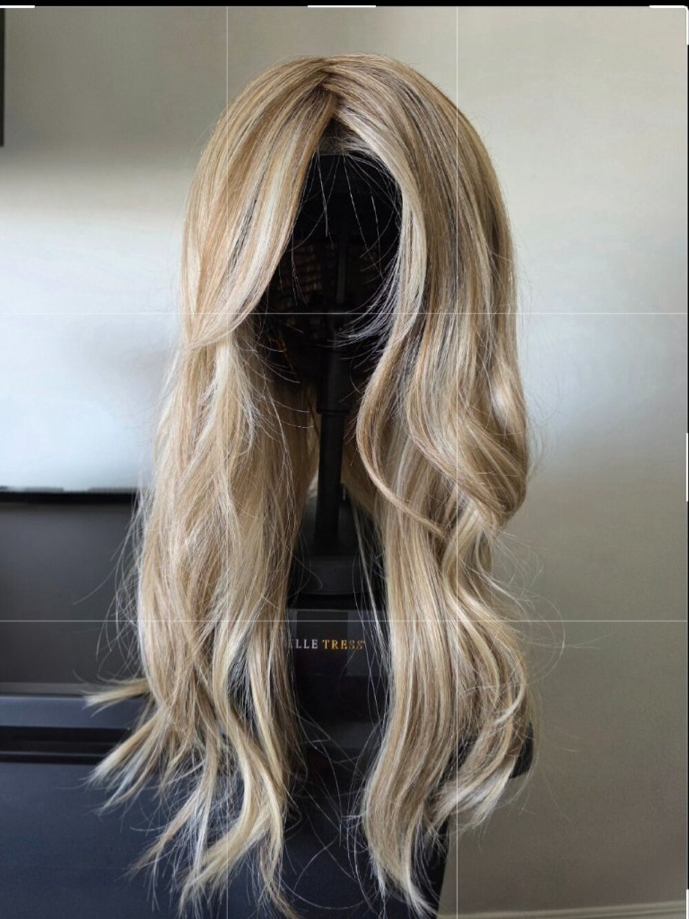 Cafe Collection- Belle Tress, Peerless 22 HF E Version Wig-ROOTBEER FLOAT BLONDE - Picture 7 of 15